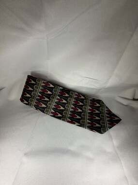 Conte di Milano Geometric Pattern 100% Silk Necktie